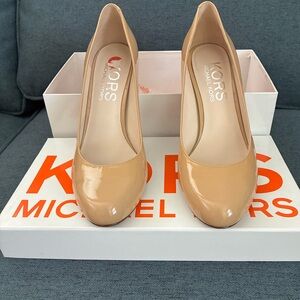 Michael Kors Ghita Nude Patent Leather Pumps